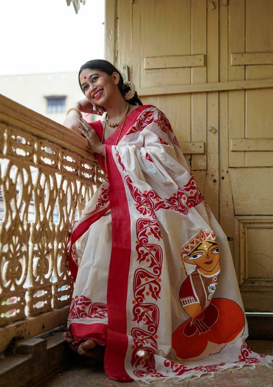 Plain Linen sarees with digital print blouse.